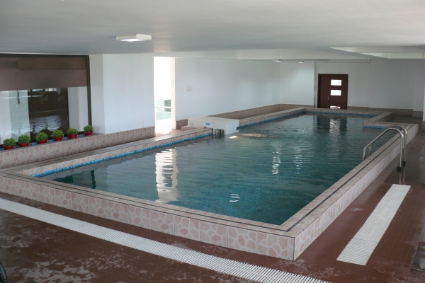 Hotel Gateway Grandeur Christianbasti (Guwahati )